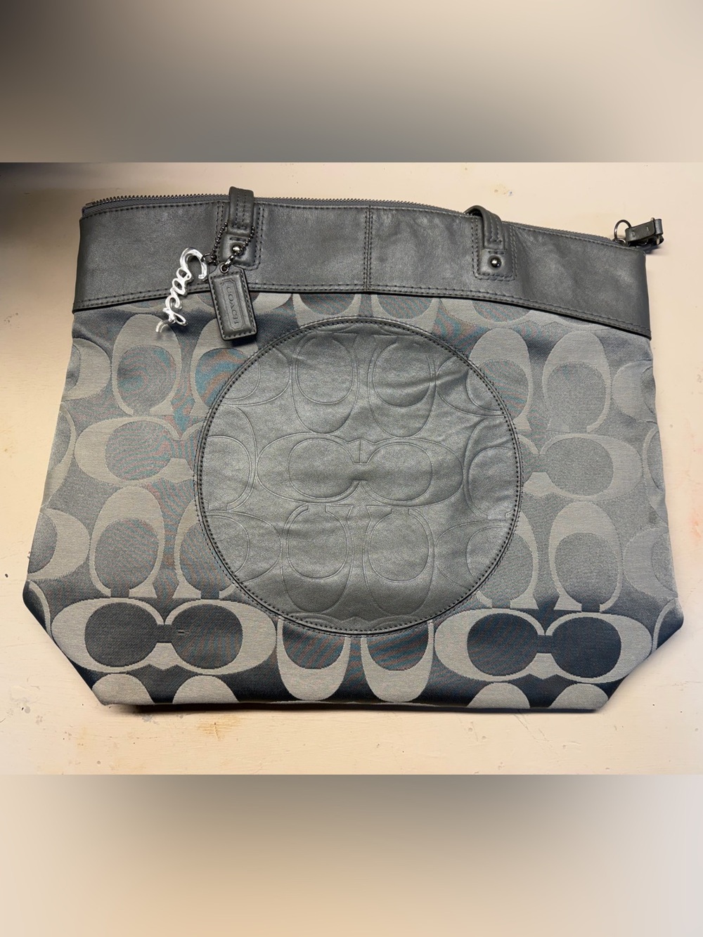 Coach F18335 Laura Signature Large Tote